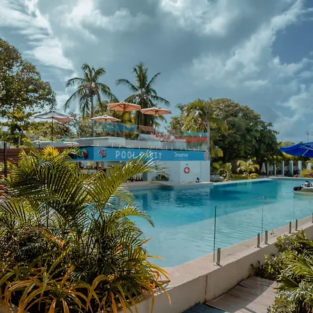 Dreamer Beach Club-2